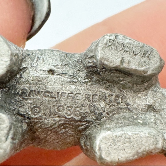 Vintage Rawcliffe Pewter Miniature Figurine Dog Signed P Davis 1986 - Picture 6 of 11